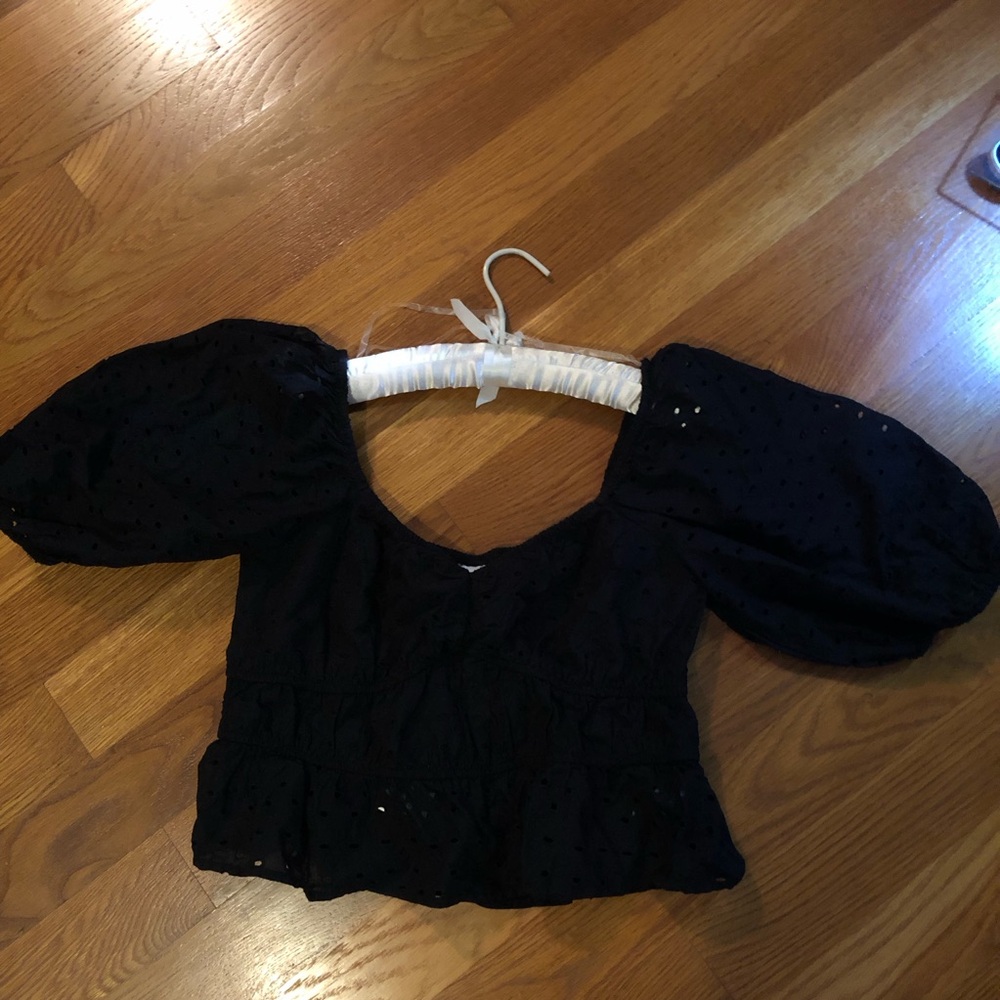 NWT a new day black top